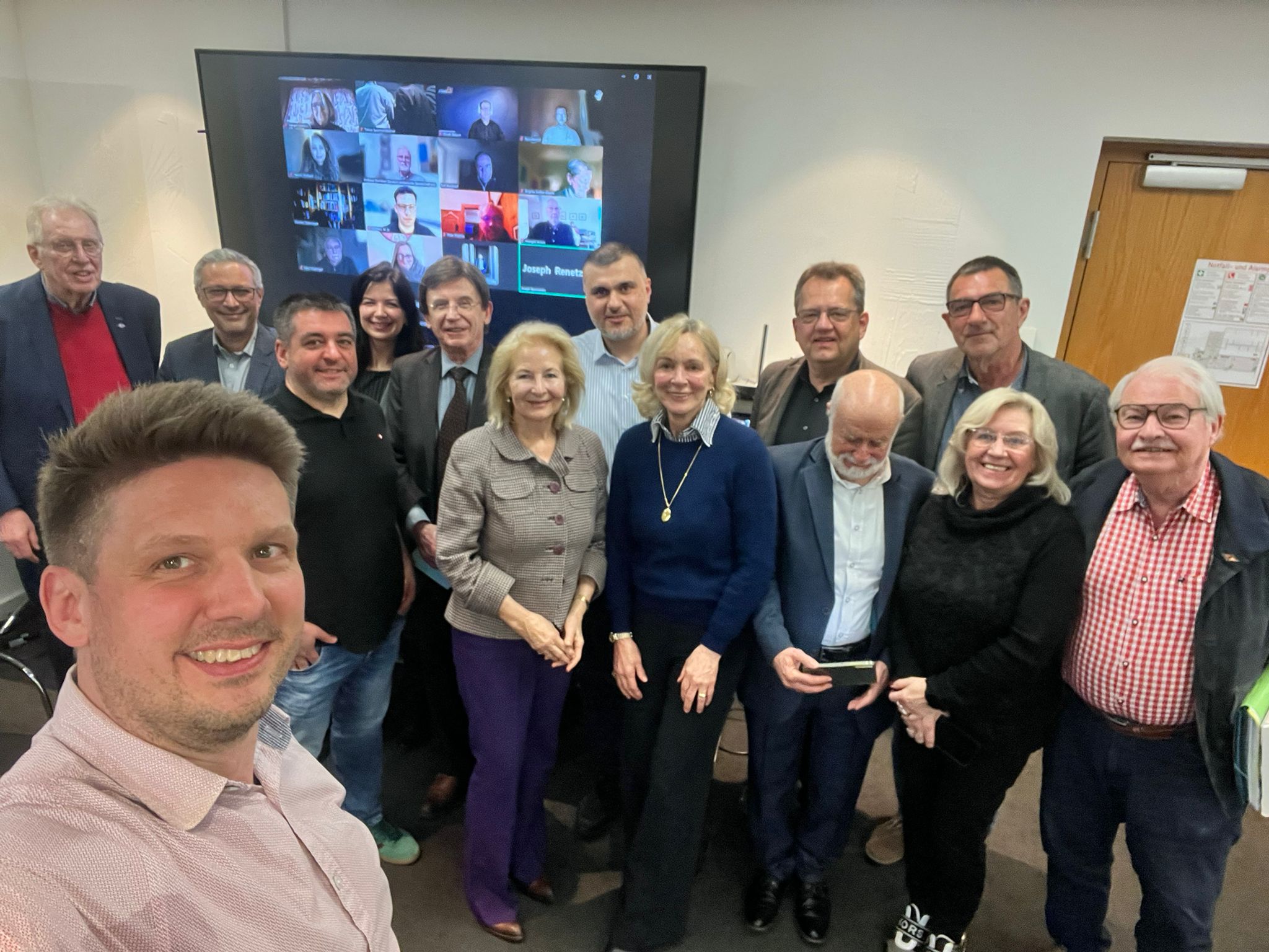 {{brizy_dc_image_alt imageSrc=